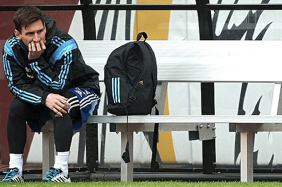 Argentina, sin Messi confirmado, enfrenta a El Salvador