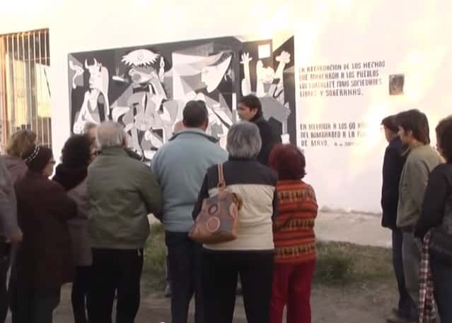Inauguran mural en Tandil por el 60º aniversario del bombardeo de Plaza de Mayo