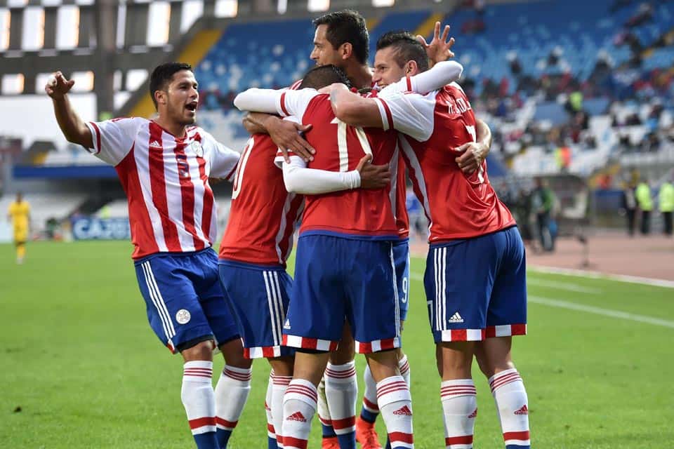Paraguay logró un triunfo que lo acerca a cuartos de final