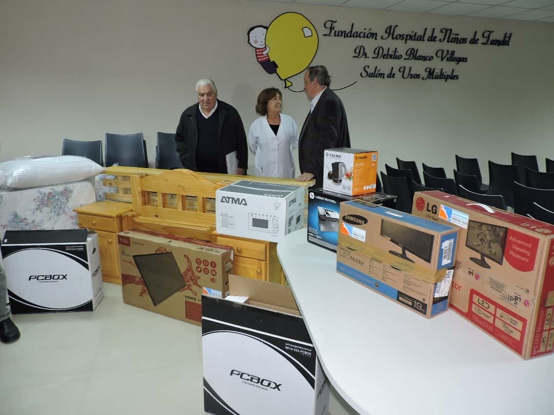 El Hospital de Niños recibió  una donación de mobiliario
