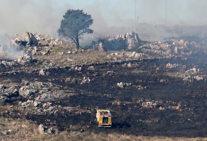 La construcción y la quema de terrenos en Villa del Lago sigue siendo tema de debate