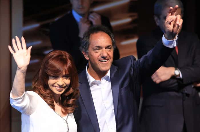Junto a Scioli, Cristina Kirchner comparó a Macri con de la Rúa