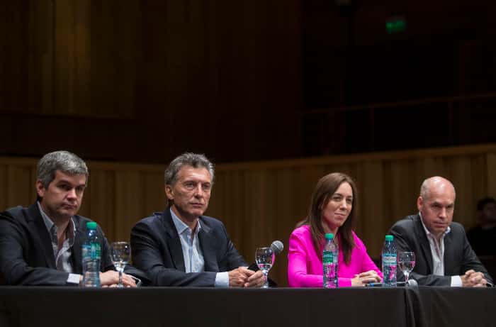 Macri prometió diálogo y que no habrá “impunidad” para represores