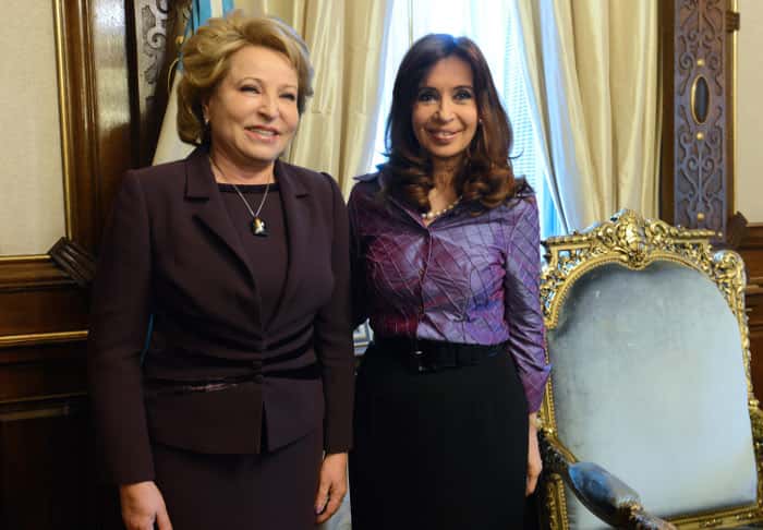La Presidenta recibió en la Casa Rosada a funcionarios