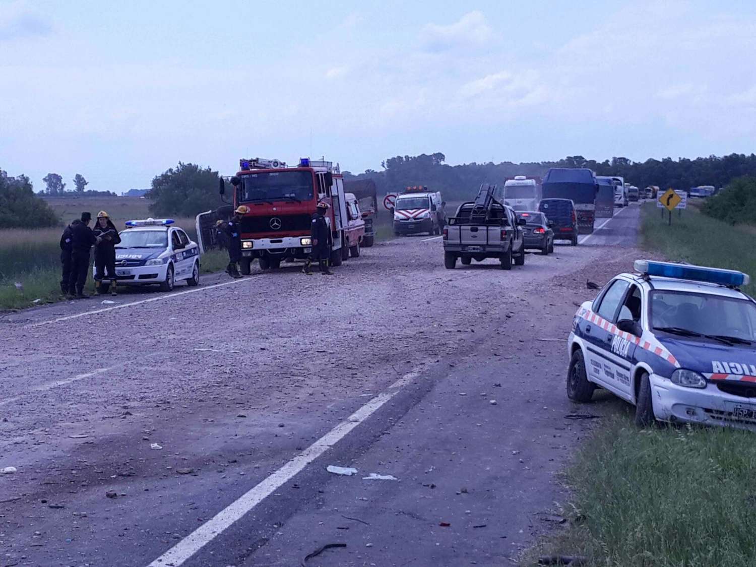 Un tandilense en grave estado tras accidente entre dos camiones en la Ruta 3