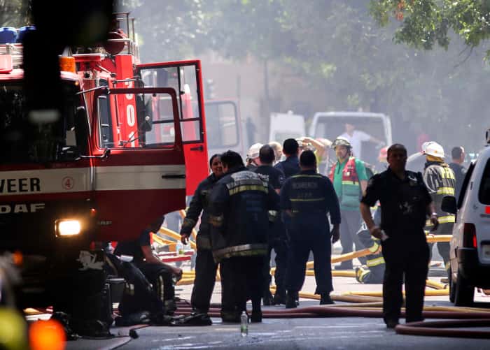 Incendio en Canal 13 y TN: ocho bomberos con asfixia