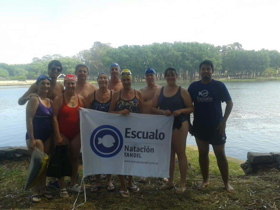 Con nutrida delegación de Escualo,  habrá natación en el río Quequén
