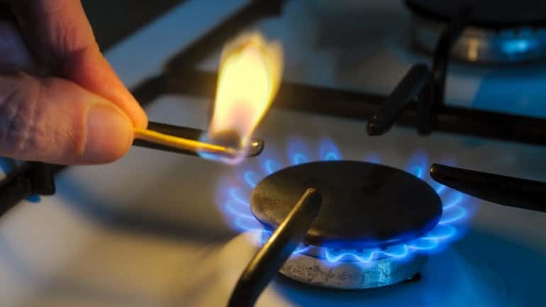 El gas subiría entre $34 y $50 por mes a partir de diciembre