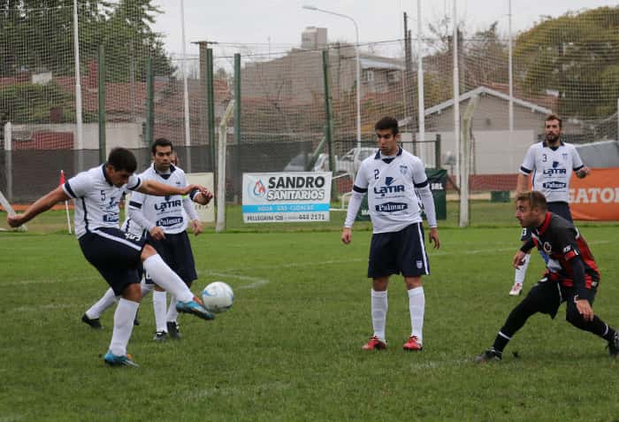 Grupo Universitario derrotó 2 a 1 a Independiente, por la tercera fecha