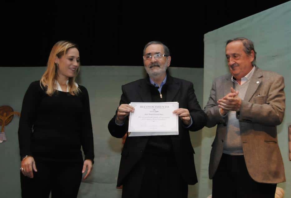 Con un reconocimiento a Daniel Eduardo  Pérez, comenzó el 16to. Mayo Teatral
