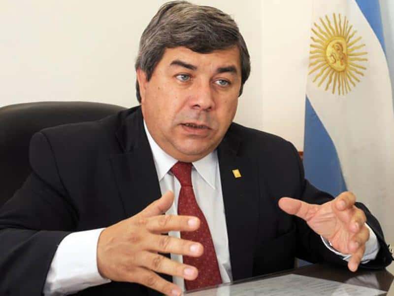 El senador Fernández opina sobre las decisiones tomadas por el gobierno nacional