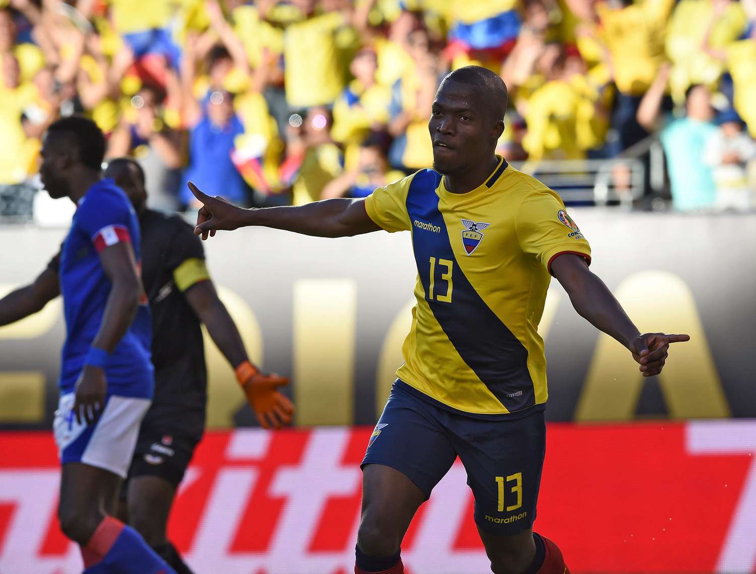 Ecuador pasó a cuartos con un triunfo lógico