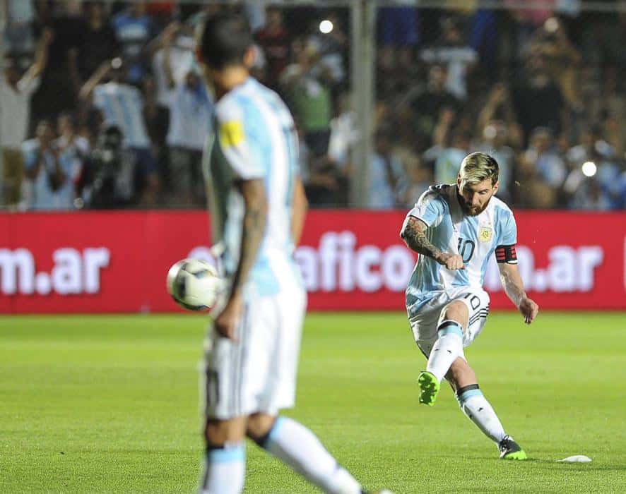 Argentina revivió con un Messi deslumbrante