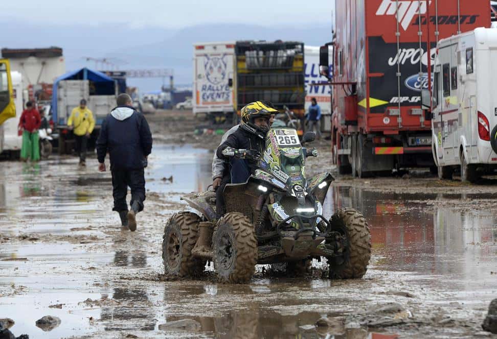 La lluvia obligó a que se cancele la sexta etapa del Dakar