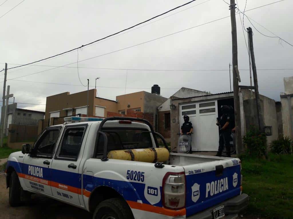 Secuestraron celulares de  una vivienda de Las Tunitas