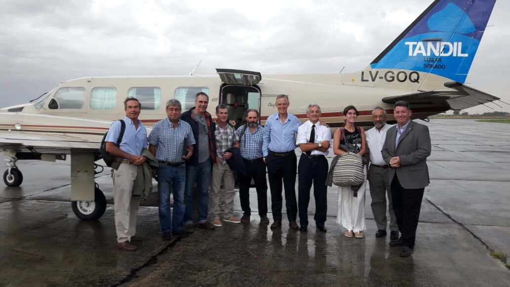 Gran satisfacción por el éxito del primer vuelo de la empresa Broker Air hacia Buenos Aires