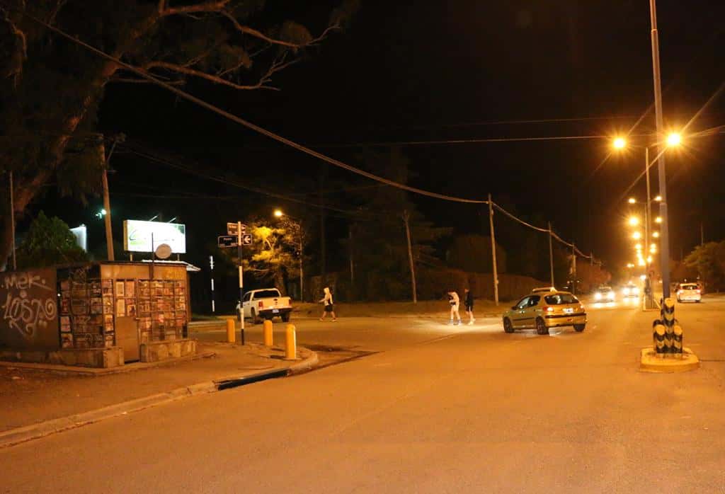 Colocarán un semáforo y cerrarán el bulevar para abordar el tránsito “conflictivo” de avenida Brasil