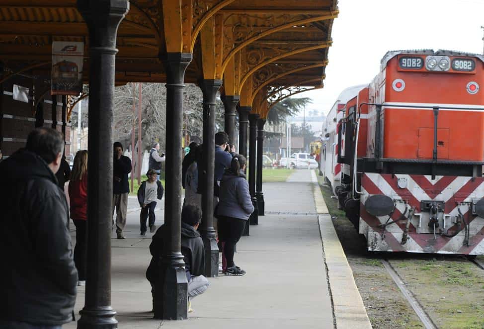 Macri autorizó a Transporte a “clausurar ramales ferroviarios y levantar vías” en todo el país