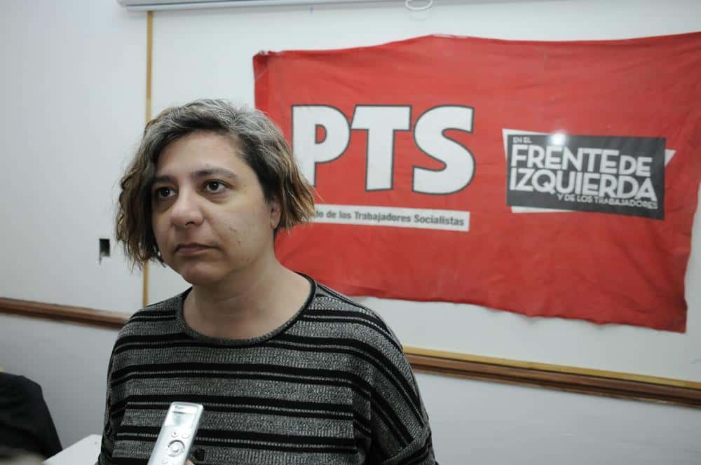 La candidata a senadora del FIT, Andrea D’Atri, llamó a votar al  espacio para afrontar el ajuste