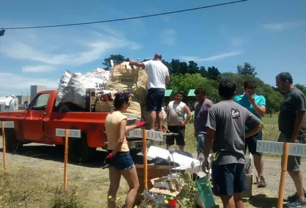 Vecinos del barrio Graduados gestionaron con el Municipio la recolección de materiales reciclables
