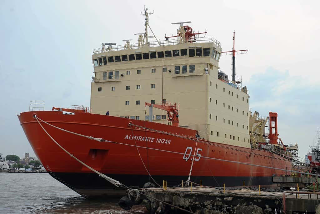 El rompehielos “Almirante Irizar” cruzó un mar congelado de 460 km y hasta 6 metros de espesor