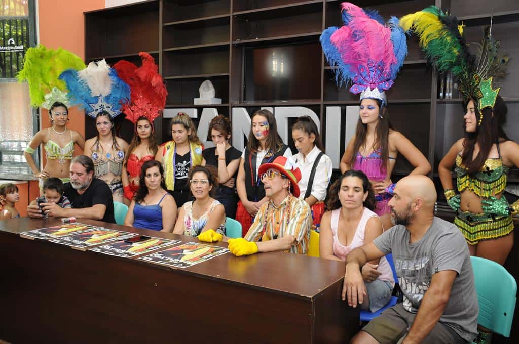 Presentaron  el Carnaval de Mi Tandil en su  nuevo escenario en la “Avenida del Encuentro”