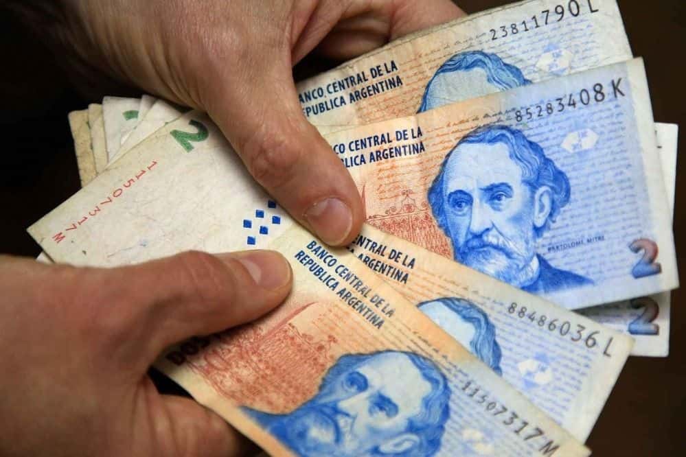 Tras más de 26 años en la calle, los billetes de 2 pesos salieron de circulación