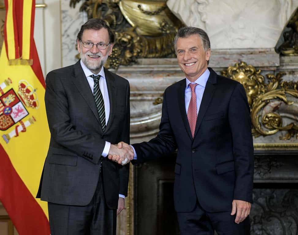 Macri habló con Rajoy  sobre el pedido al FMI