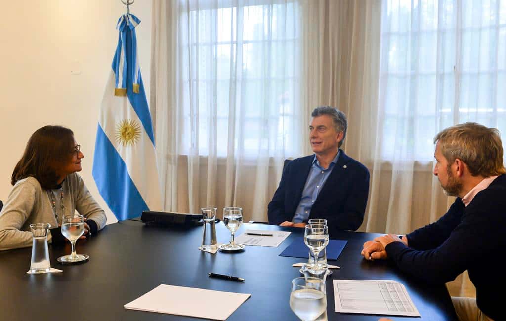 Macri avanzó en acuerdos para bajar el  déficit al reunirse con dos gobernadores