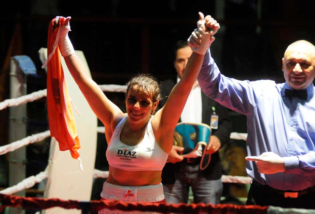 Marisa Núñez noqueó y  es campeona argentina