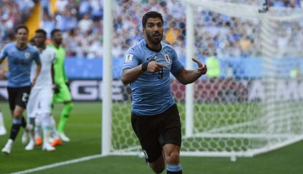 Uruguay, triunfo por la mínima diferencia y a octavos