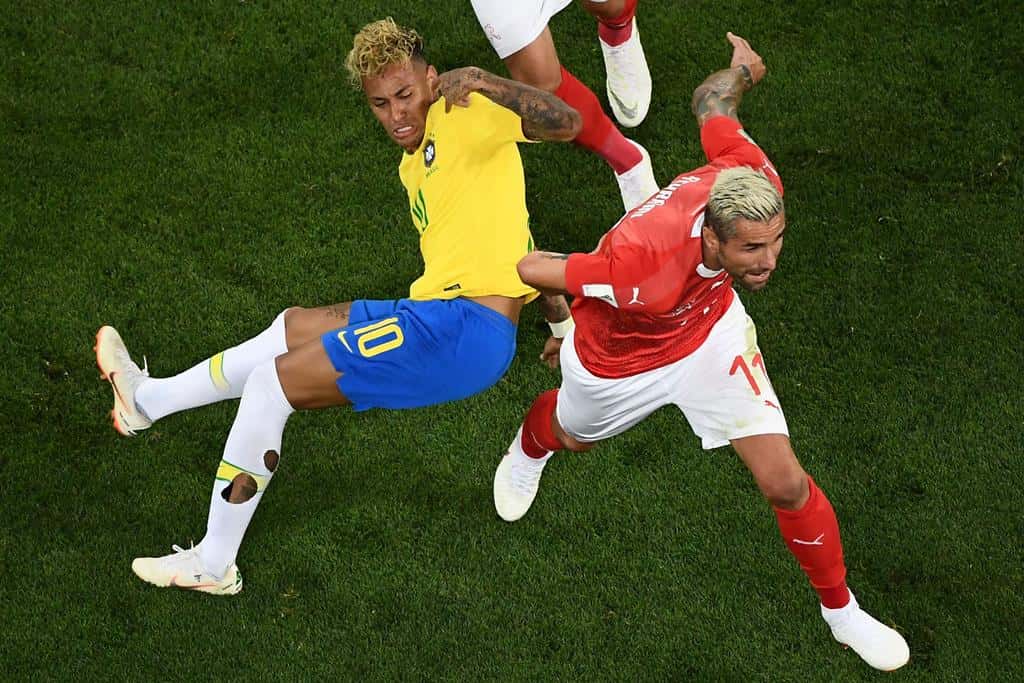 Brasil tuvo un debut sin luces y empató con Suiza