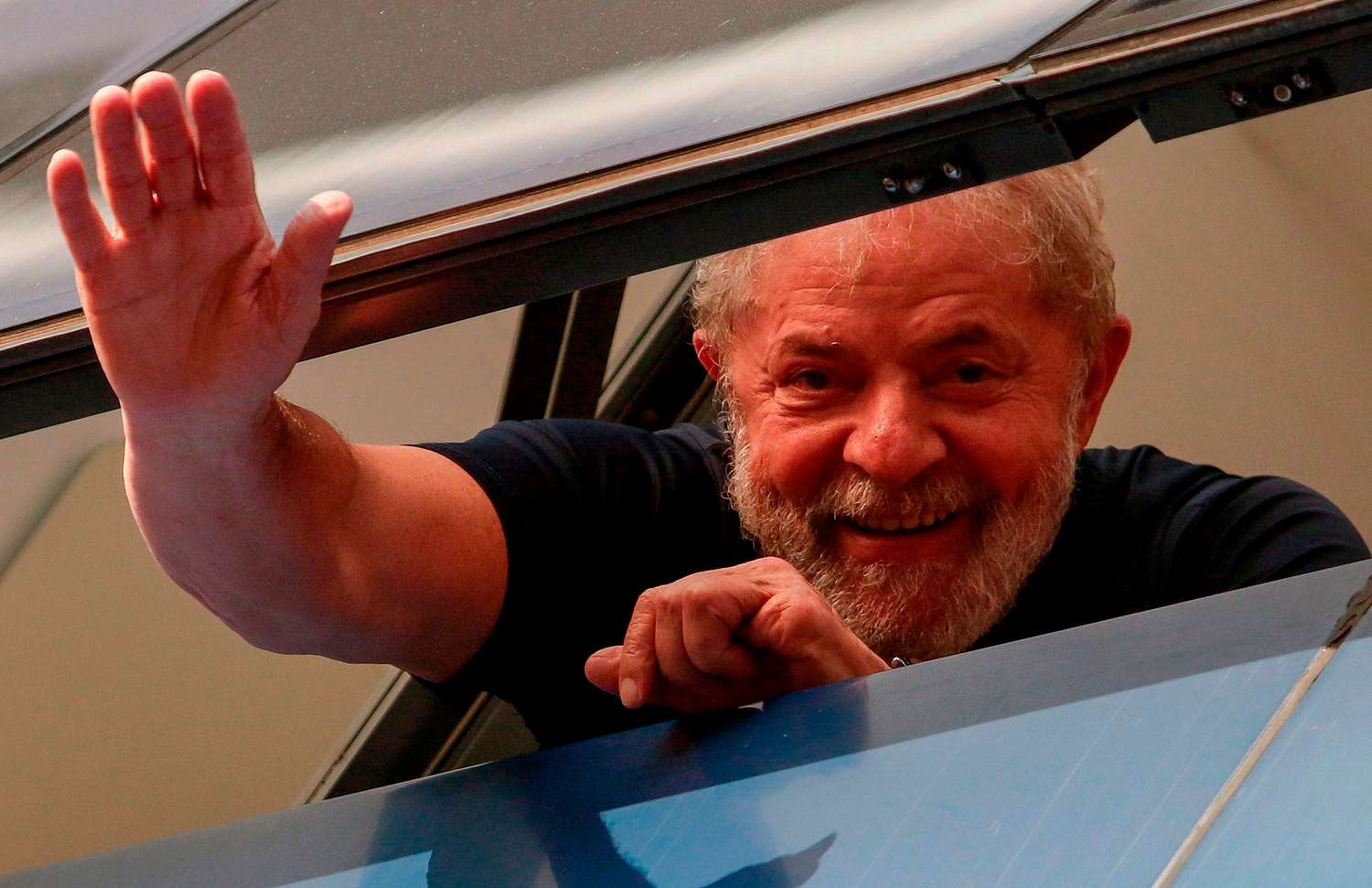 El PT mantendrá a Lula en competencia en Brasil, según afirmó Dilma Rousseff