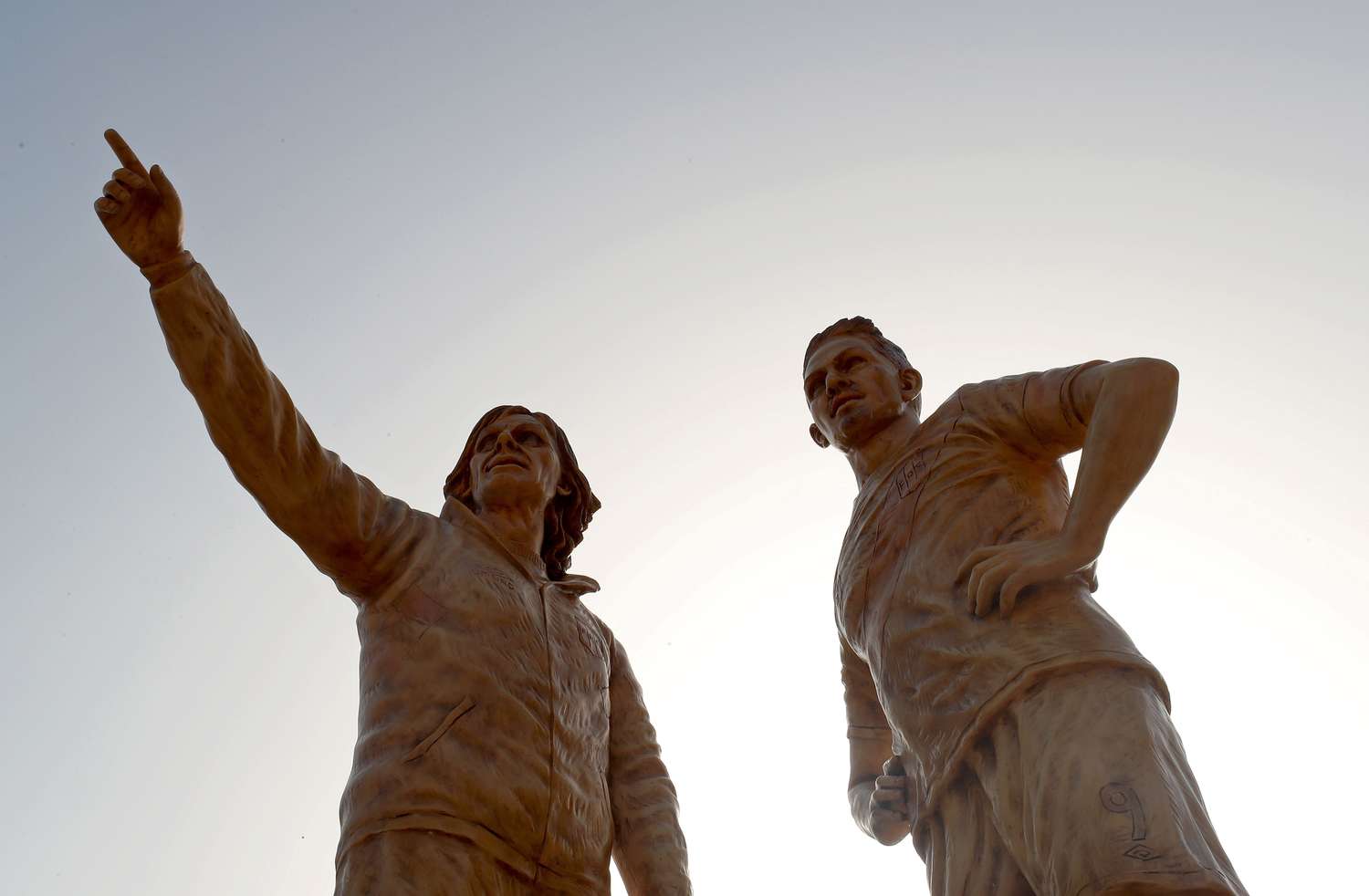 Inauguraron estatuas de Gareca y Paolo Guerrero