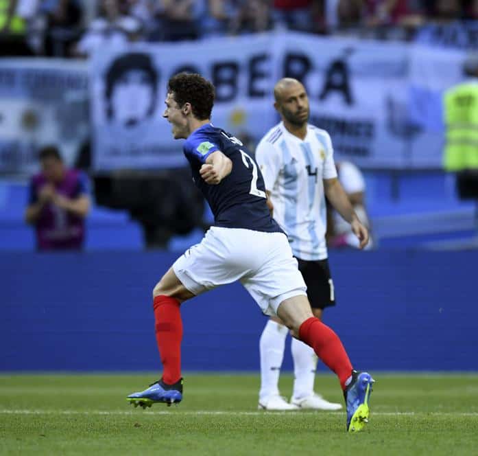 Francia aprovechó espacios y dejó afuera a una  Argentina con falencias en todos los aspectos