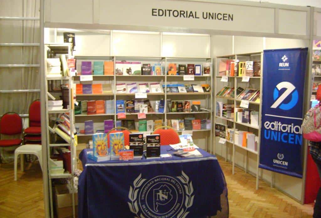 Editorial Unicen comenzó con las  presentaciones de sus dos libros y  seguirán sumando títulos al catálogo