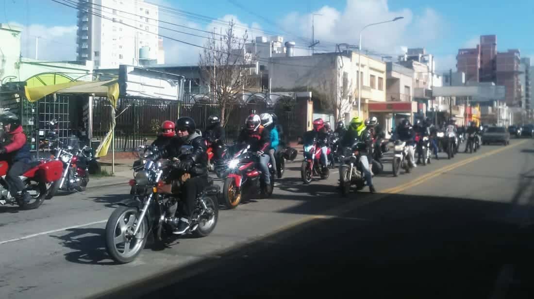 Se realizó la tradicional caravana motociclística por el Día del Niño