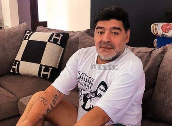 Maradona: “Me jode que no me incluyan entre los posibes técnicos de la Selección”