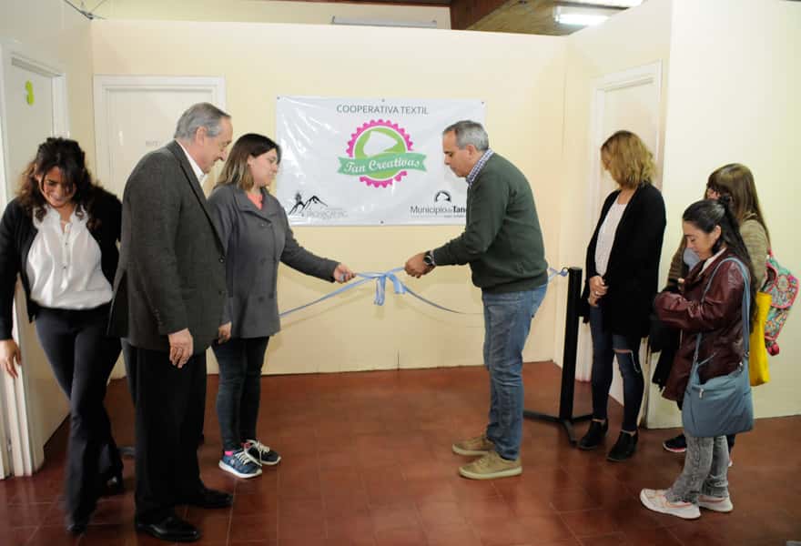 Con una fuerte apuesta al trabajo, el Municipio y Pachacamac inauguraron una cooperativa textil