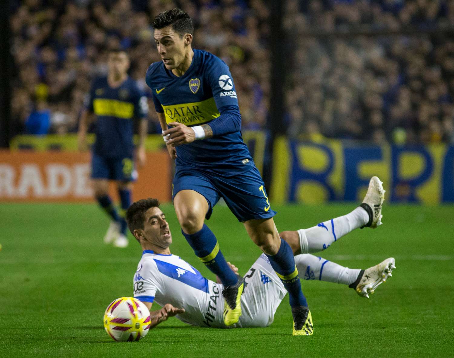 En su regreso al triunfo, Boca vapuleó a Vélez