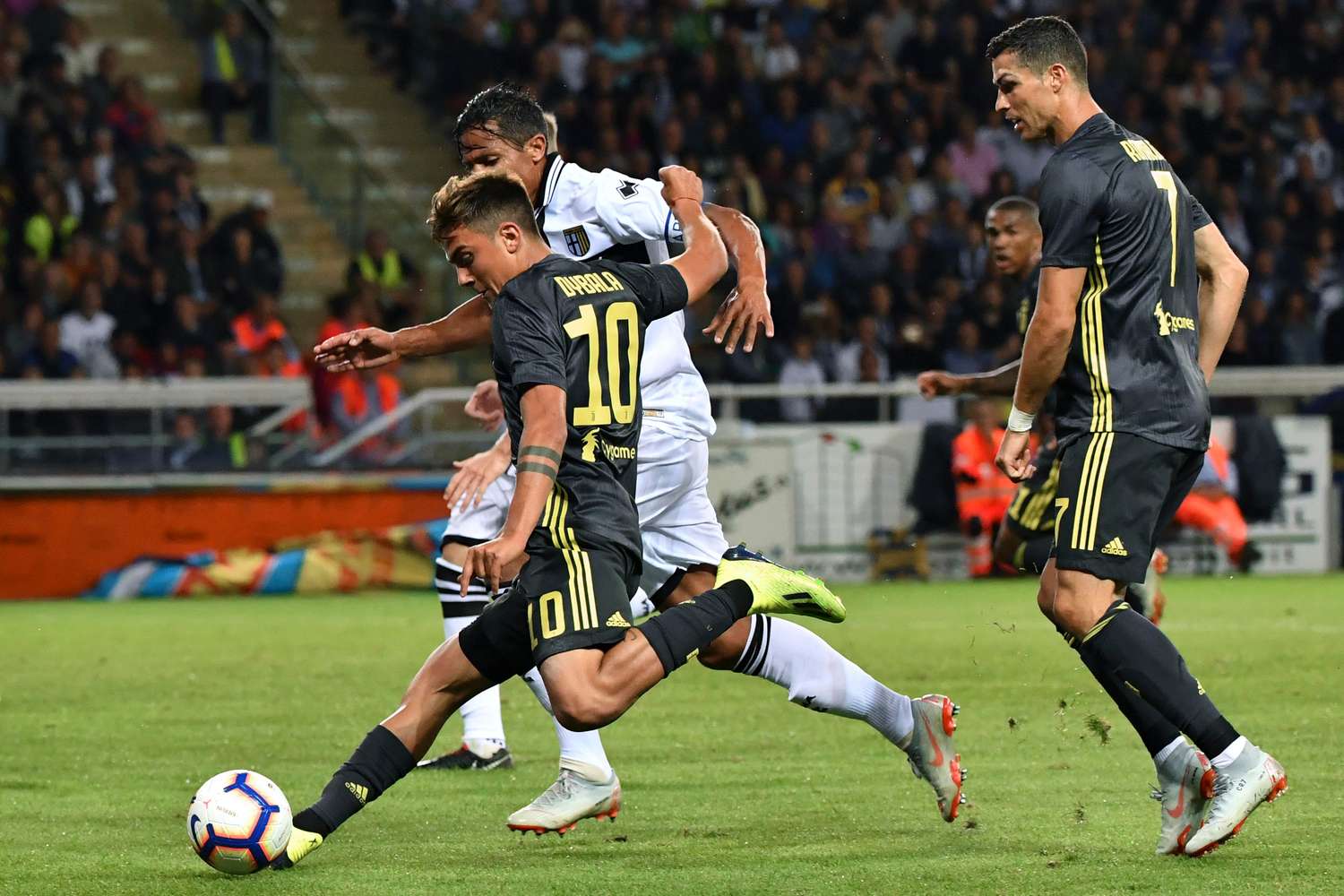 Juventus volvió a ganar,  pero Cristiano no marcó