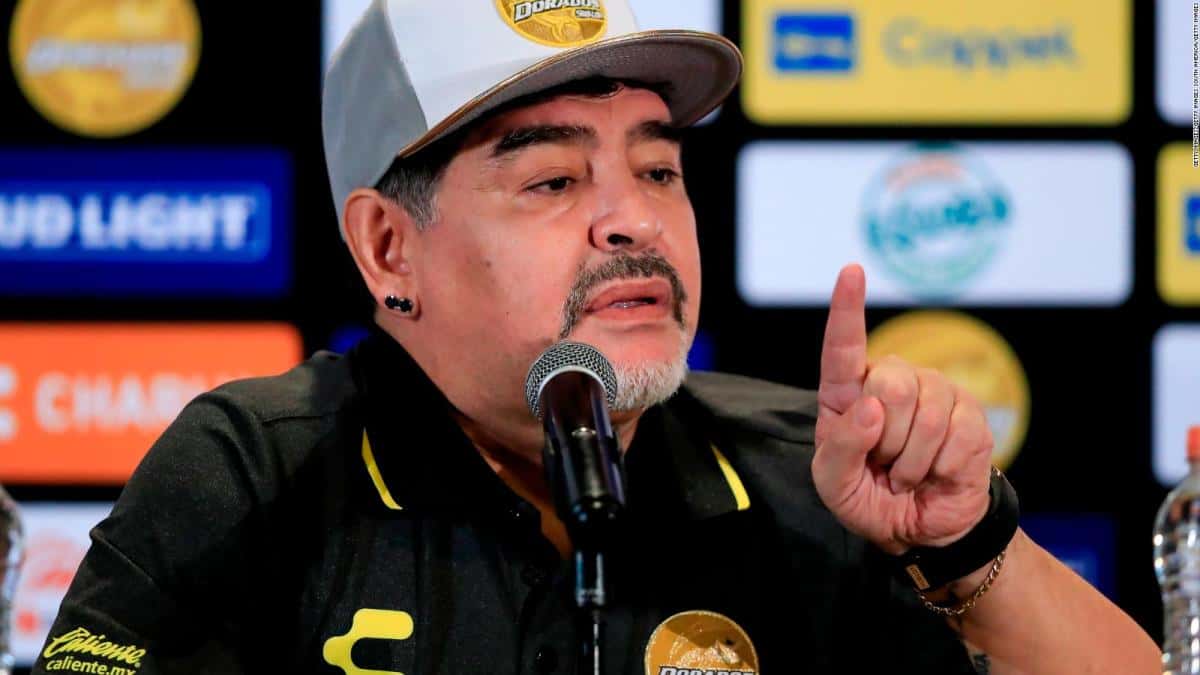 Maradona, crítico de Scaloni y Solari: “No creo que duren mucho”