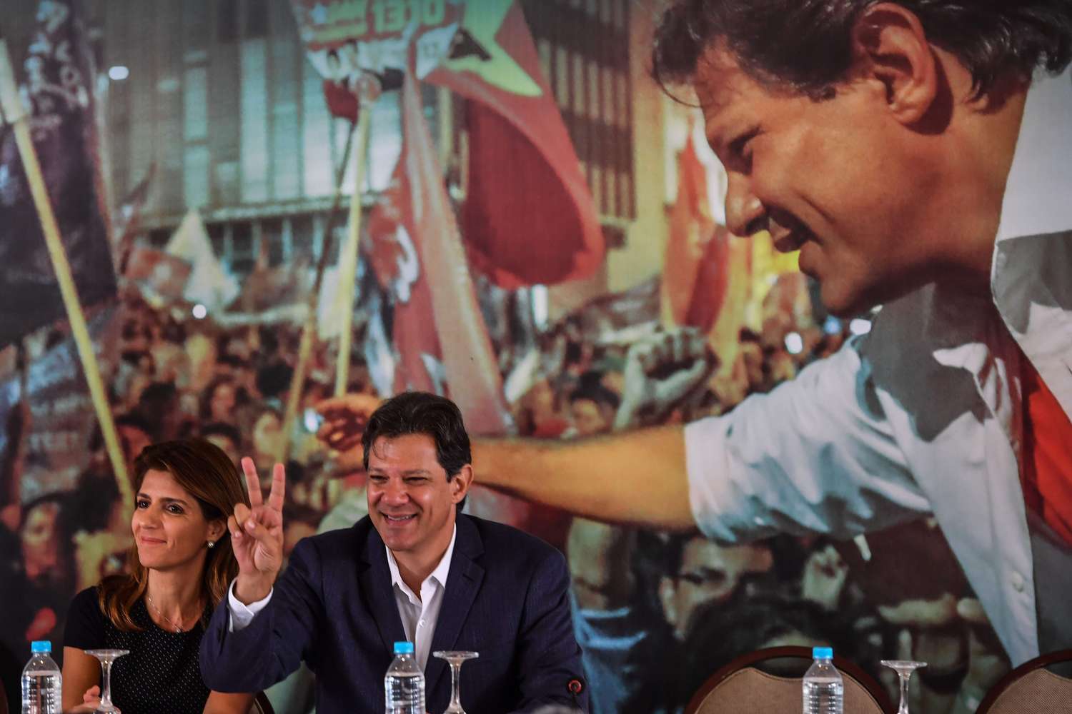 Fernando Haddad denunció un “complot” de Bolsonaro por el bombardeo de noticias falsas