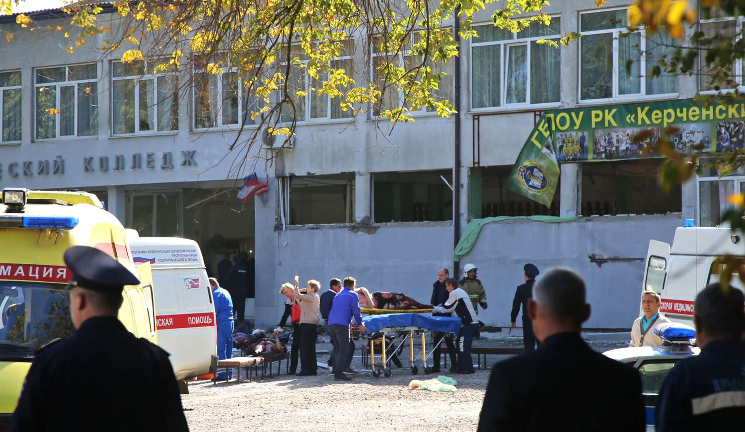 Un estudiante abrió fuego en un colegio de Crimea y provocó el deceso de 19 personas