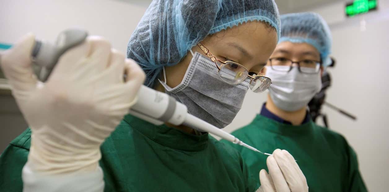 China inicia una investigación luego del nacimiento de bebés modificados genéticamente