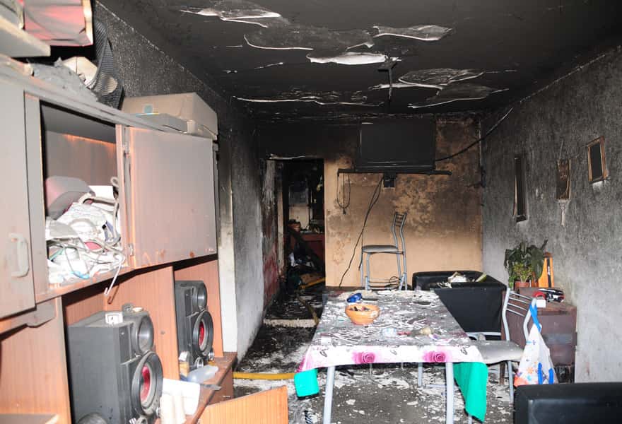 Una vivienda de calle Segundo  Sombra al 1600 ardió en llamas  y una familia perdió casi todo