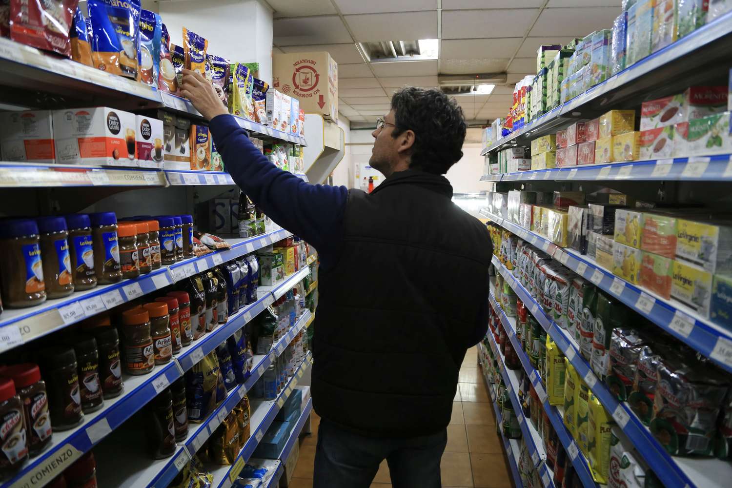 Supermercados y shoppings llevan tres meses consecutivos de caídas de ventas