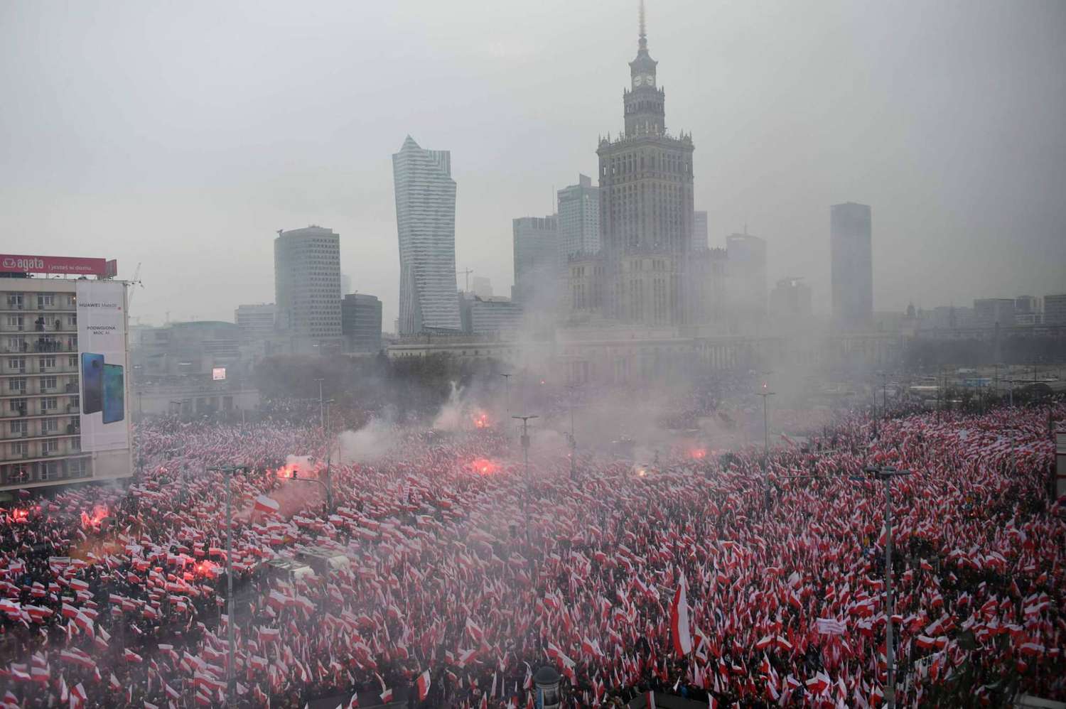 El festejo de la independencia de Polonia atrajo a la ultraderecha