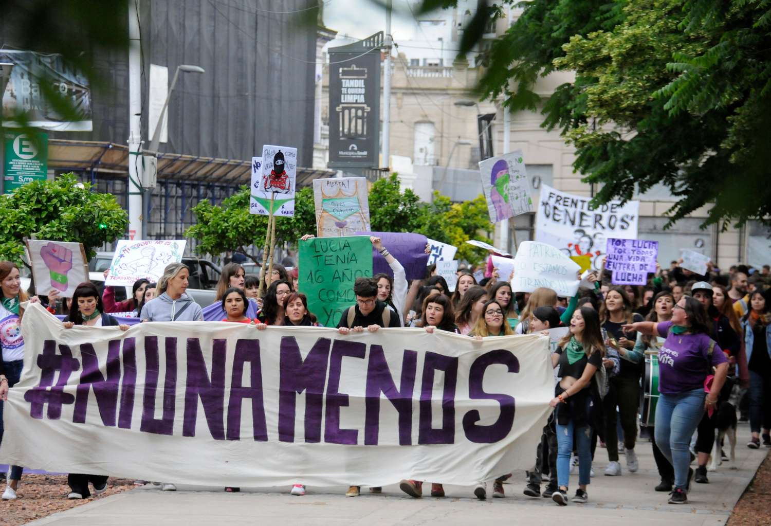 Agrupaciones feministas repudiaron el fallo por la muerte de Lucía Pérez