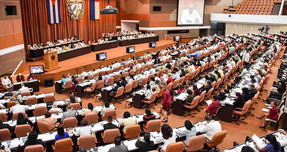 Cuba alista su nueva Constitución
